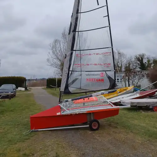 Moth International sails look for in Moisson