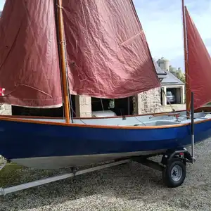 Drascombe Lugger - un bateau légendaire de randonnée 