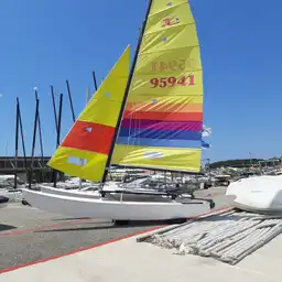 Hobie cat 16 refait à neuf 