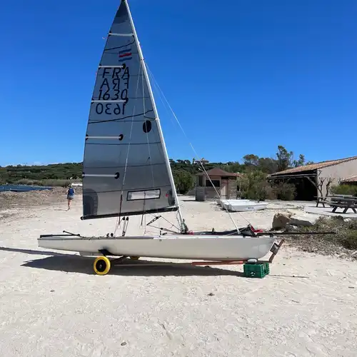 Contender « hors série »en carbone  à vendre à Saint-Tropez