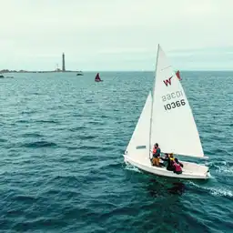 Dériveur de Rando Familiale (6 pers) WAYFARER : La Légende de La Randonnée Nautique