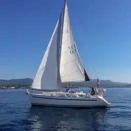 Divers voiliers de croisière Bavaria Yachts to rent in Six-Fours-les-Plages, Provence-Alpes-Côte d'Azur, France