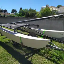 Hobie Cat 16 kit spi + remorque de route 