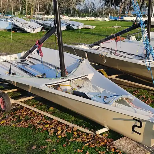 29er Ovington à vendre à Île-d'Arz (sans voiles)